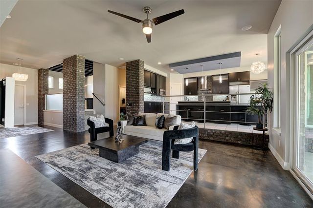 2433 NW 173rd Street, Edmond, OK 73012