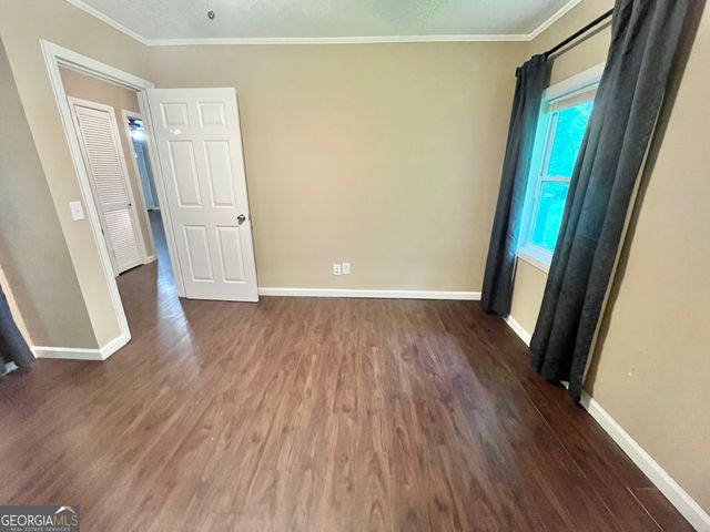 4415 Oak Street B, Oakwood, GA 30566