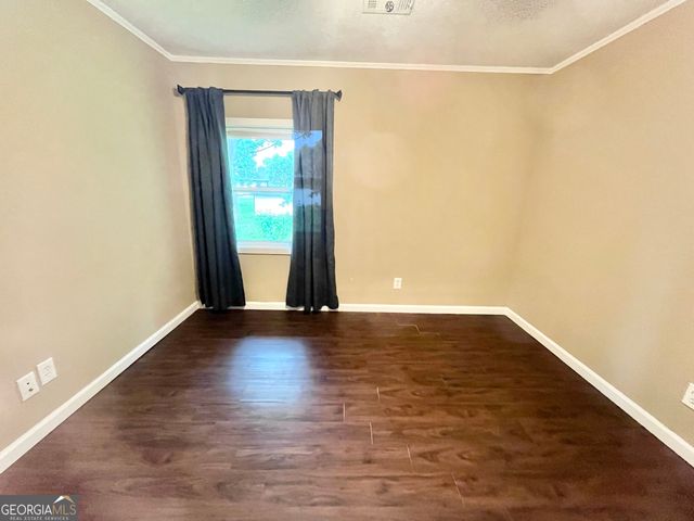 4415 Oak Street B, Oakwood, GA 30566