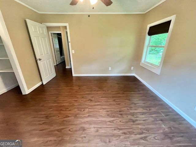4415 Oak Street B, Oakwood, GA 30566
