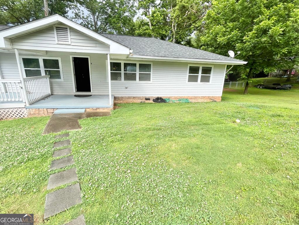 4415 Oak Street B, Oakwood, GA 30566