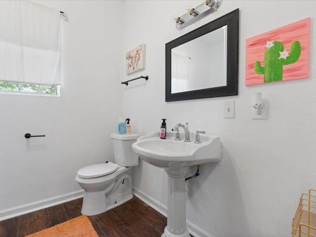 809 E Adams Street, Itasca, TX 76055