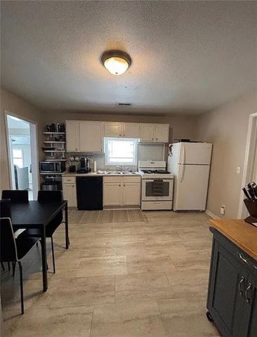 501 W McPherson Street, Knob Noster, MO 65336