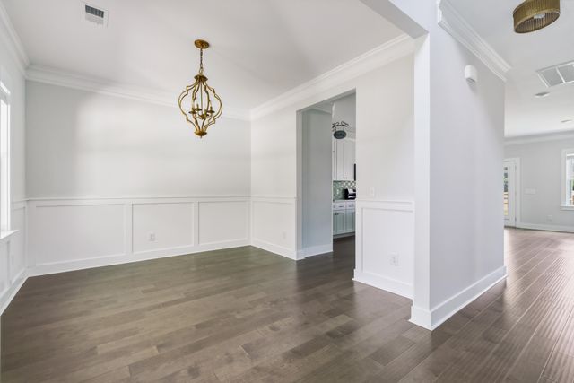 550 Fleming Road, Charleston, SC 29412