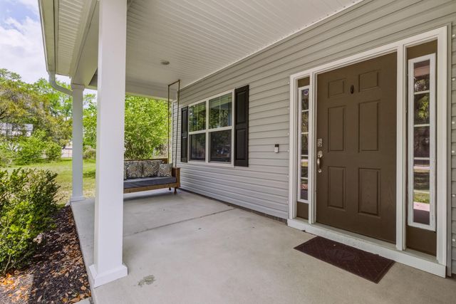 550 Fleming Road, Charleston, SC 29412