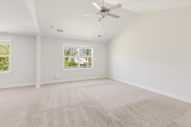 550 Fleming Road, Charleston, SC 29412
