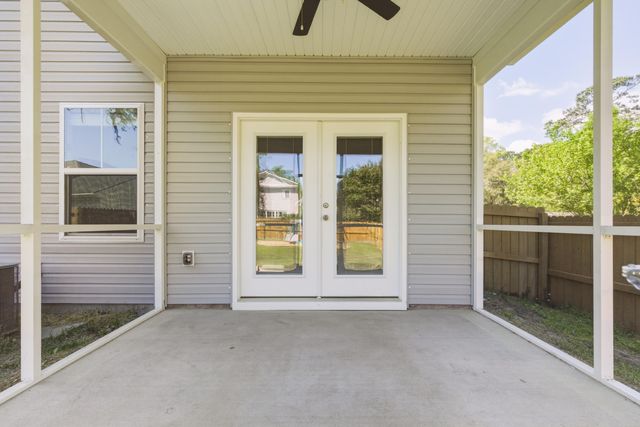 550 Fleming Road, Charleston, SC 29412