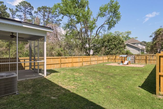 550 Fleming Road, Charleston, SC 29412