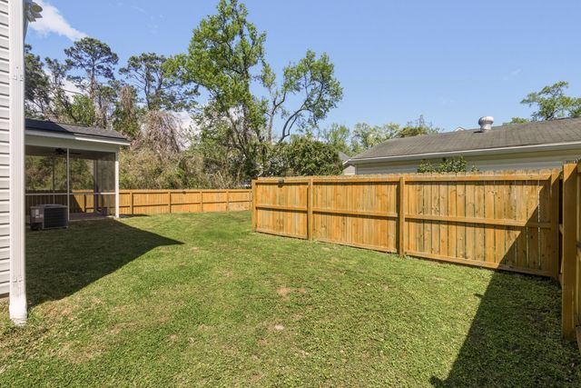 550 Fleming Road, Charleston, SC 29412