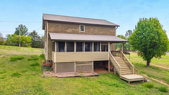 749 Riverbend Trail NE, Charleston, TN 37310