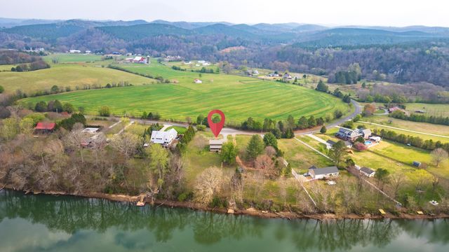 749 Riverbend Trail NE, Charleston, TN 37310