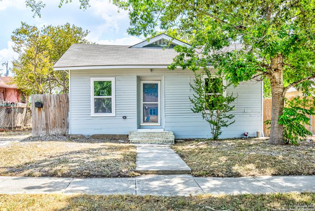 718 E Highland, San Antonio, TX 78210