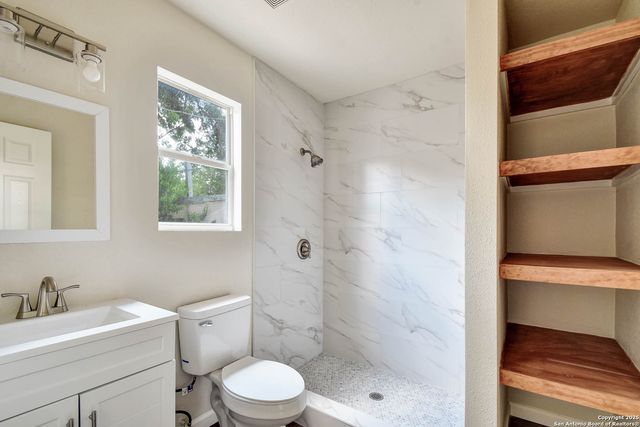 718 E Highland, San Antonio, TX 78210