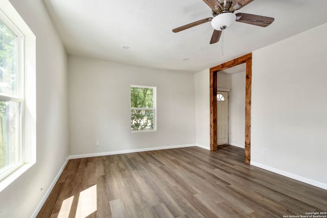 718 E Highland, San Antonio, TX 78210