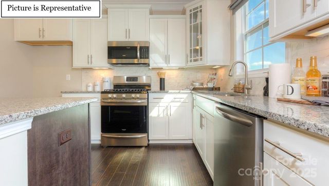 7108 Butternut Oak Terrace, Huntersville, NC 28078