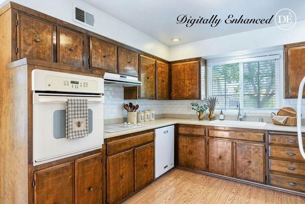 Image 14 of property listing at 1461 Rall Avenue, Clovis, CA 93611