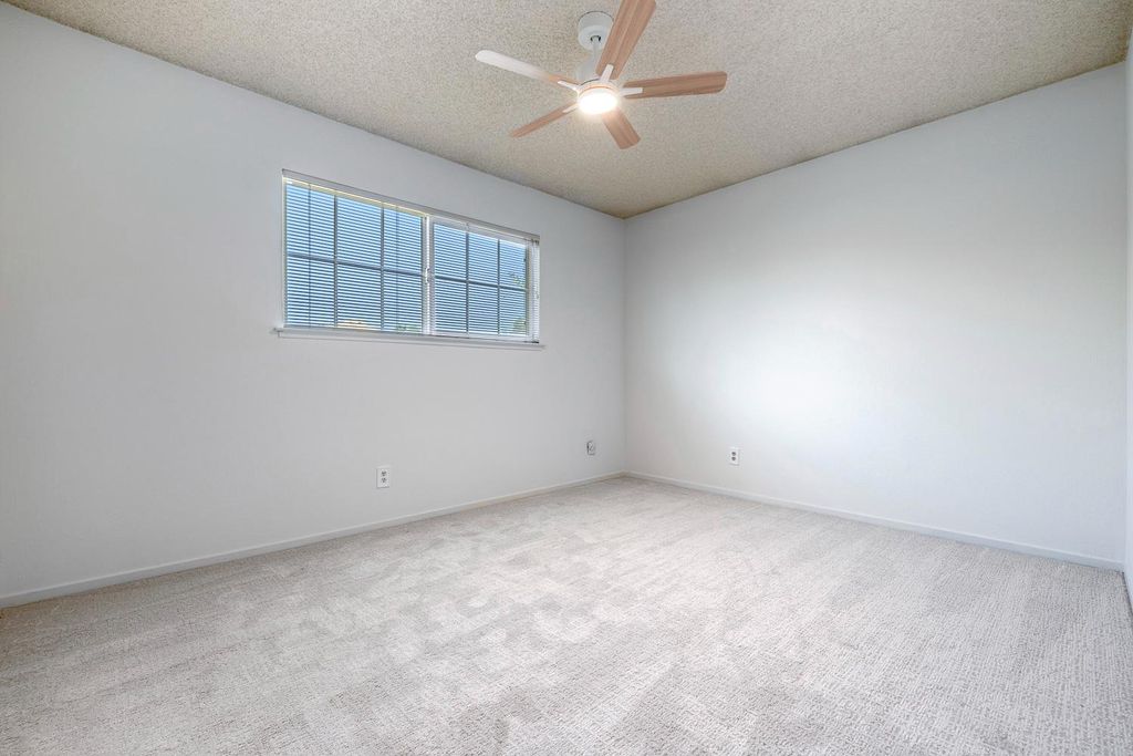 Image 27 of property listing at 1461 Rall Avenue, Clovis, CA 93611