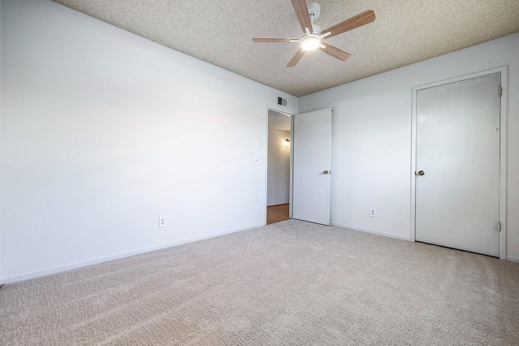 Image 28 of property listing at 1461 Rall Avenue, Clovis, CA 93611