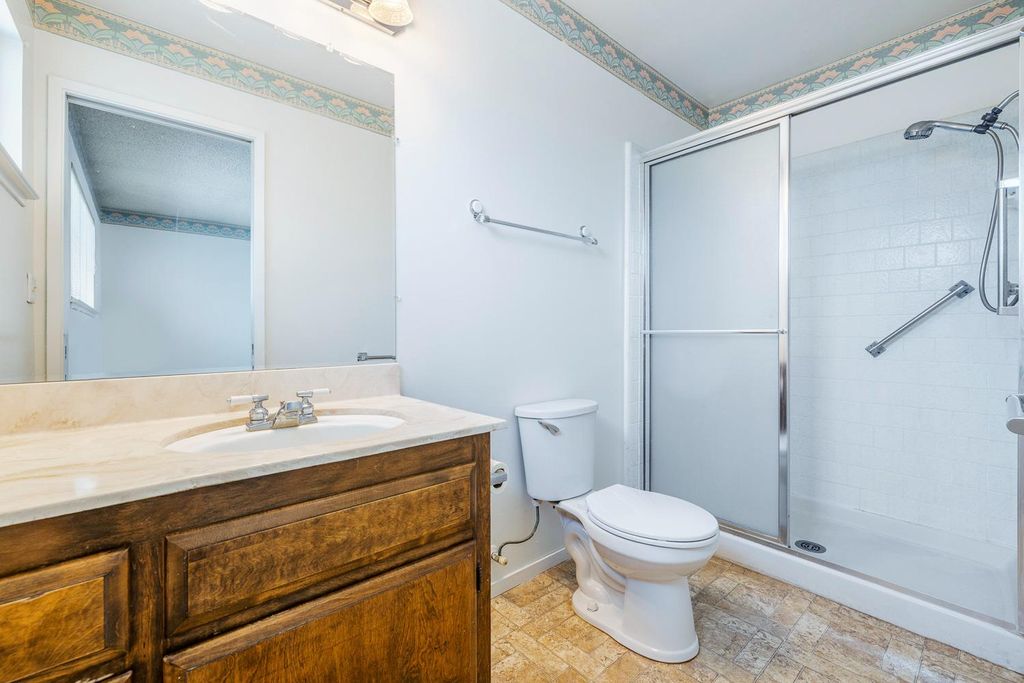 Image 31 of property listing at 1461 Rall Avenue, Clovis, CA 93611