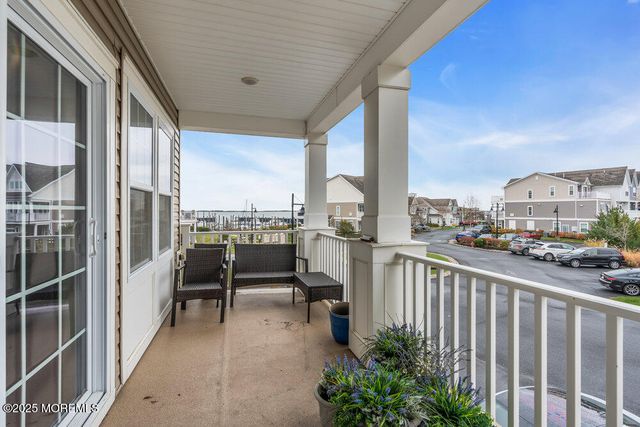 24 Lighthouse Pt Road, Highlands, NJ 07732