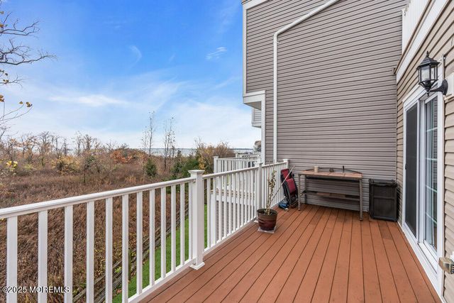 24 Lighthouse Pt Road, Highlands, NJ 07732