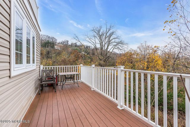 24 Lighthouse Pt Road, Highlands, NJ 07732