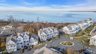 24 Lighthouse Pt Road, Highlands, NJ 07732
