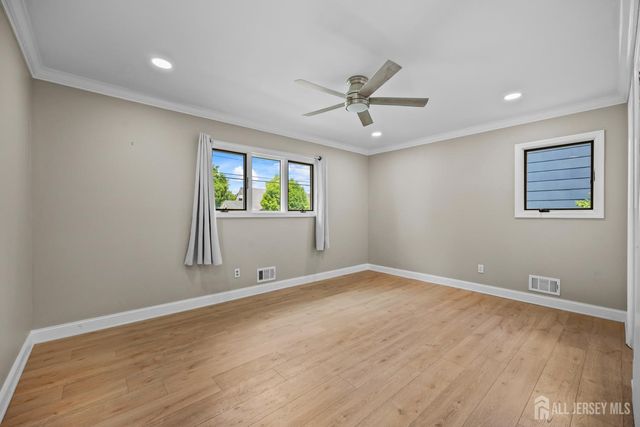 16 Venus Road, South Amboy, NJ 08879