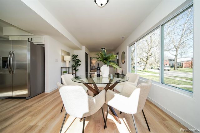 19327 Hardy Street, Livonia, MI 48152