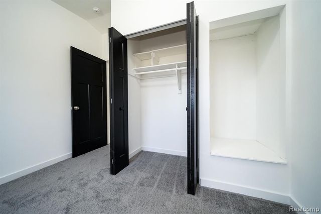 19327 Hardy Street, Livonia, MI 48152