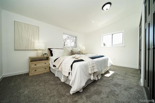 19327 Hardy Street, Livonia, MI 48152