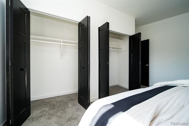 19327 Hardy Street, Livonia, MI 48152