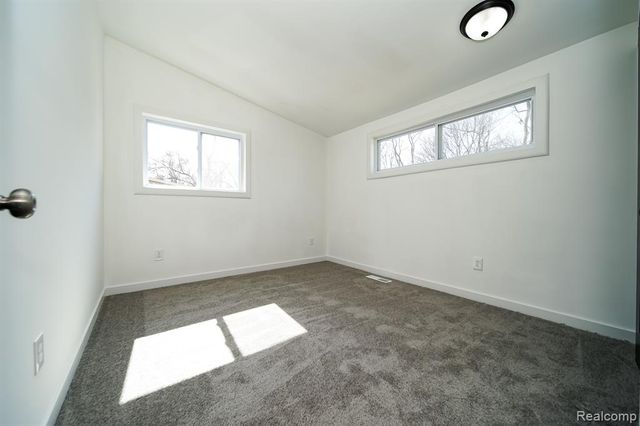 19327 Hardy Street, Livonia, MI 48152