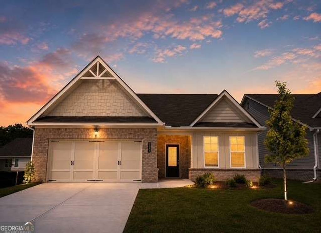 2489 Anhinga Drive, Loganville, GA 30052