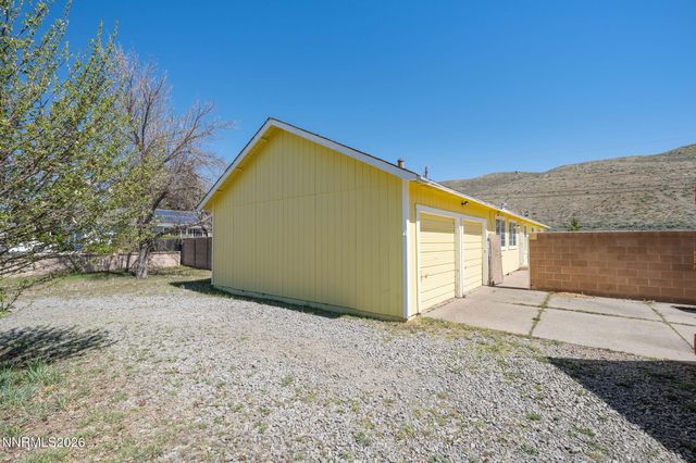 3590 Siskin Lane, Reno, NV 89508