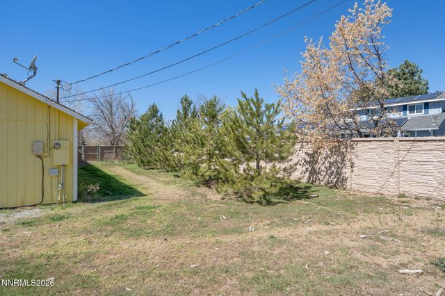 3590 Siskin Lane, Reno, NV 89508