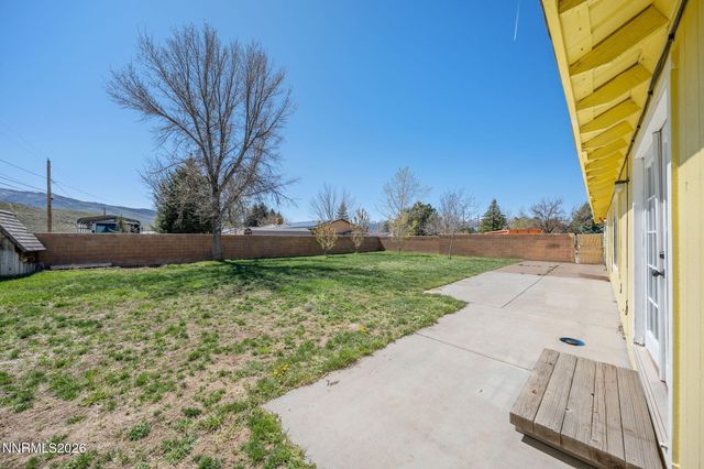 3590 Siskin Lane, Reno, NV 89508