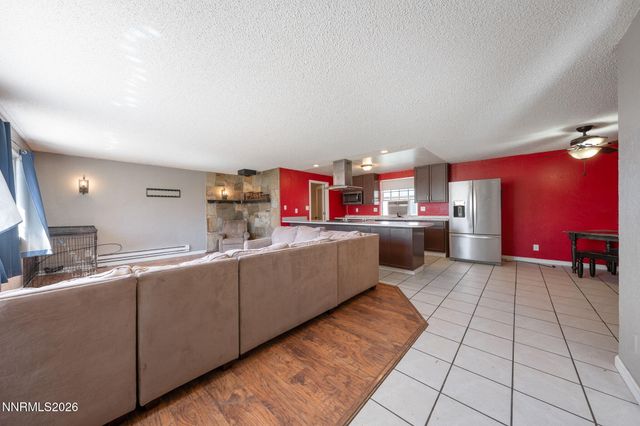 3590 Siskin Lane, Reno, NV 89508