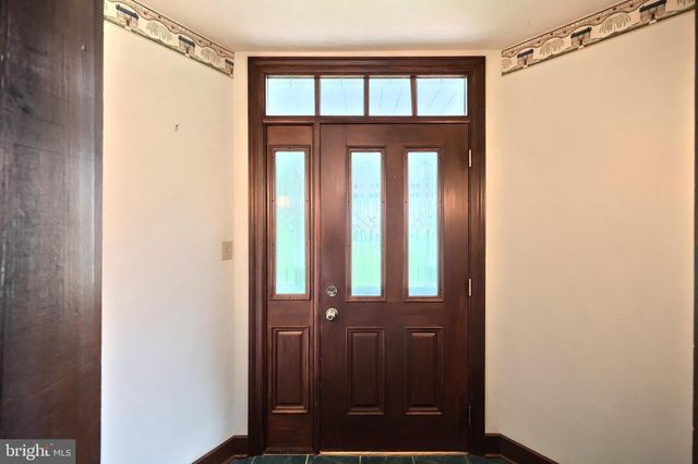 1974 YINGLING DR, Spring Grove, PA 17362