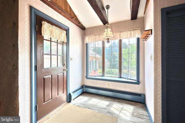 1974 YINGLING DR, Spring Grove, PA 17362