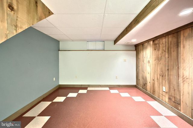 1974 YINGLING DR, Spring Grove, PA 17362