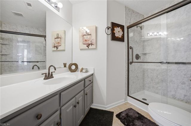 2794 Butternut DR, Hampton, VA 23666