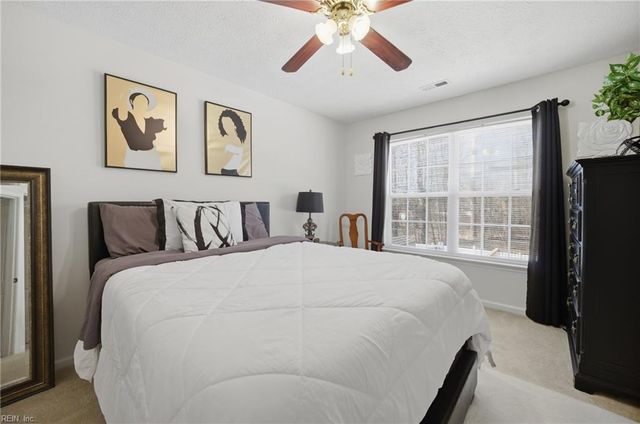 2794 Butternut DR, Hampton, VA 23666