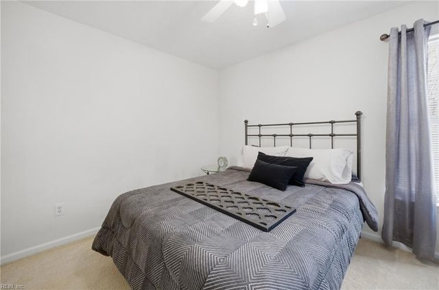 2794 Butternut DR, Hampton, VA 23666