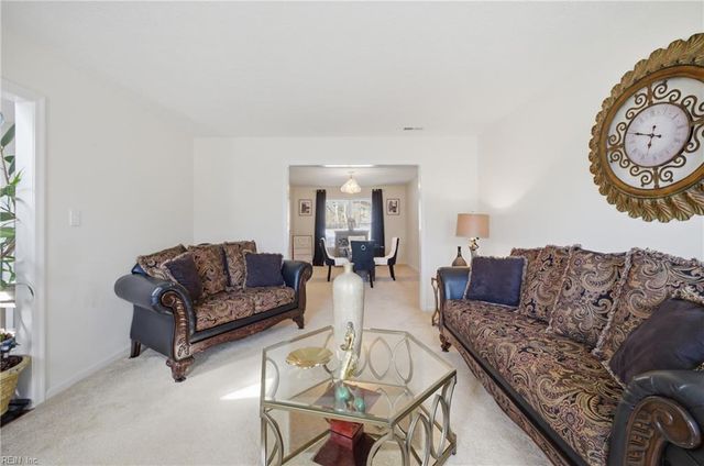 2794 Butternut DR, Hampton, VA 23666