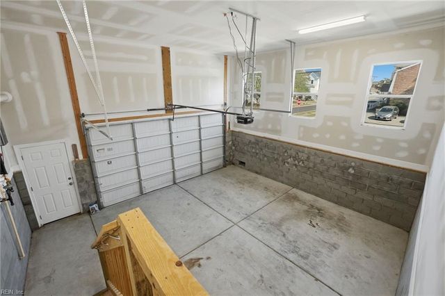 2701 Pleasant AVE, Norfolk, VA 23518