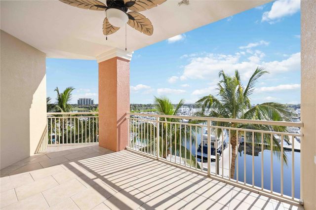 606 RIVIERA DUNES WAY 302, Palmetto, FL 34221
