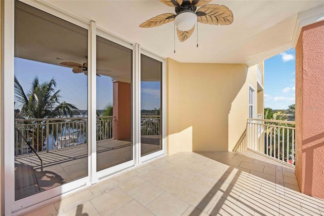 606 RIVIERA DUNES WAY 302, Palmetto, FL 34221
