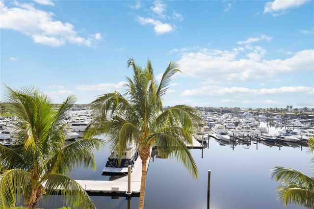 606 RIVIERA DUNES WAY 302, Palmetto, FL 34221