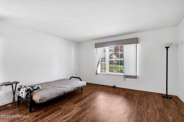 1013B Buckingham Drive, Manchester, NJ 08759